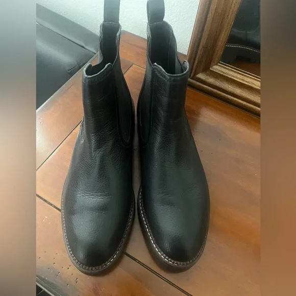 Caslon miller water resistant Chelsea boots - Picture 2 of 8